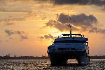 Sightseeing and Sunset dinner cruise