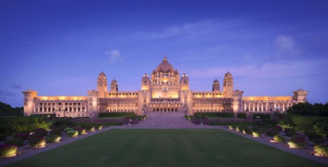 Transfer from Udaipur to Jodhpur and sightseeing