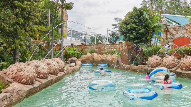 Adventure Cove Waterpark