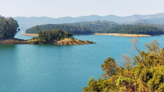 Visit Emerald Lake