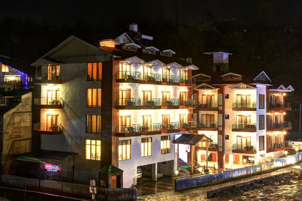 Hill County Resort & Spa