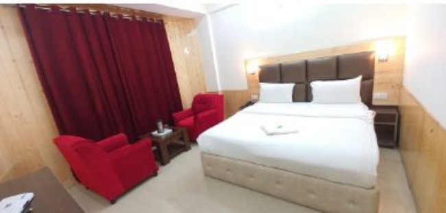 HOTEL THE ROYAL VISTA