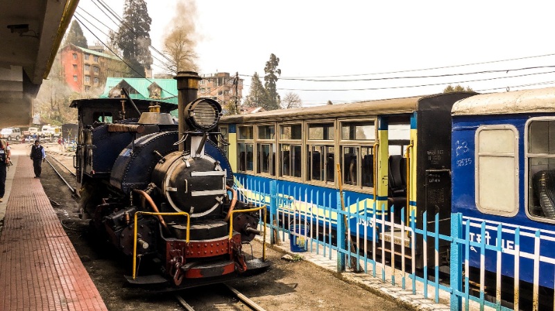 Darjeeling Gangtok Tour Packages