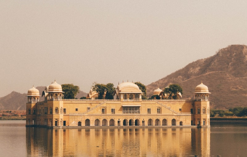Trip from Delhi | Jaipur - Udaipur - Mount Abu Tour Package