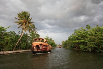 Thekkady to Alleppey